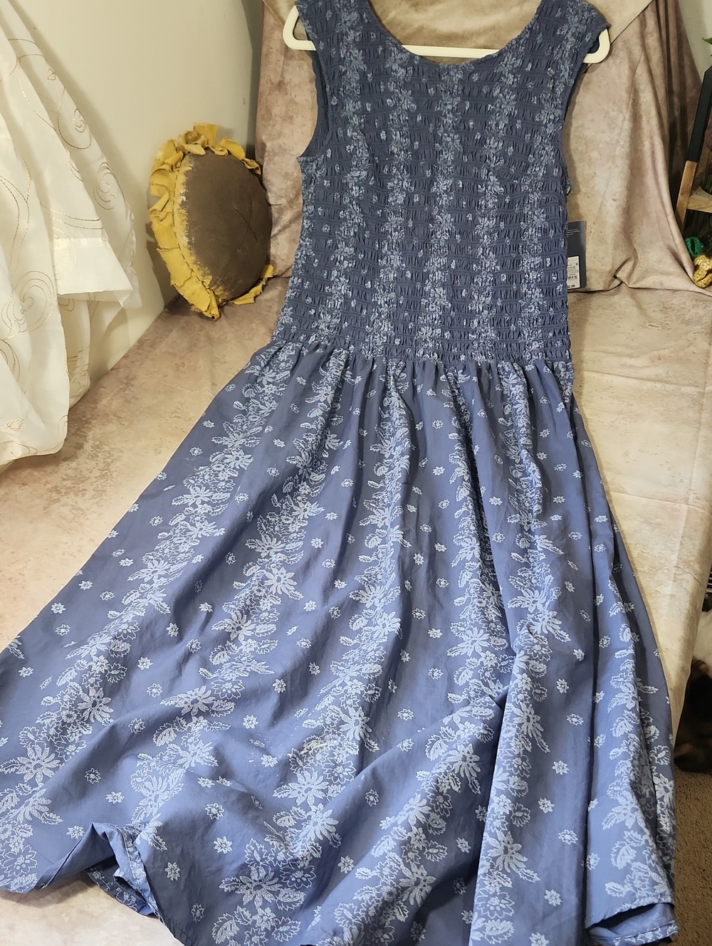 Universal Thread Blue Floral Maxi Dress